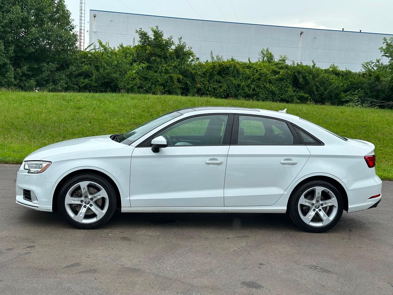 audi a3 sedan 2017 WAUB8GFF4H1033186 image audi a3 sedan 2017 WAUB8GFF4H1033186 image